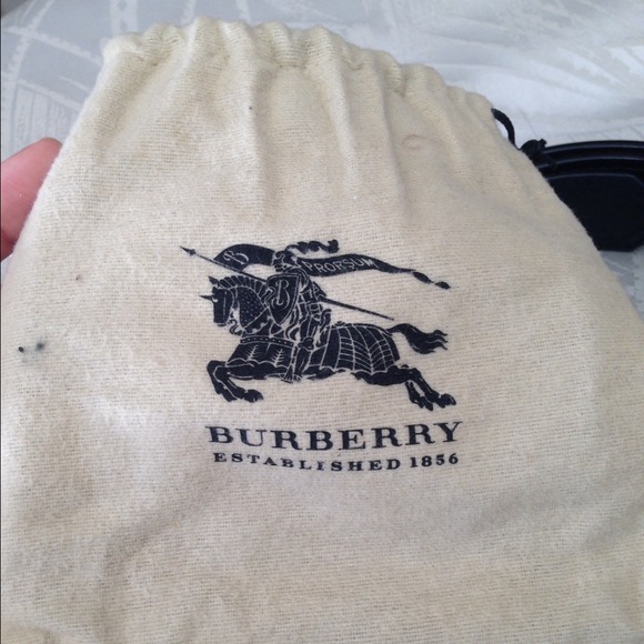 Authentic Burberry belt main image 4