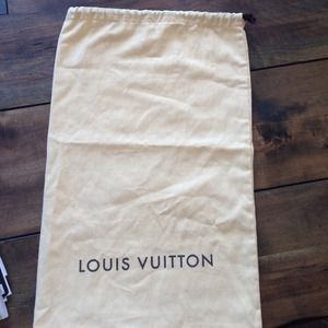 Pre-owned Louis Vuitton dust bag only.