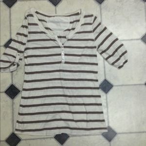 3/4 sleeve striped Aeropostale shirt