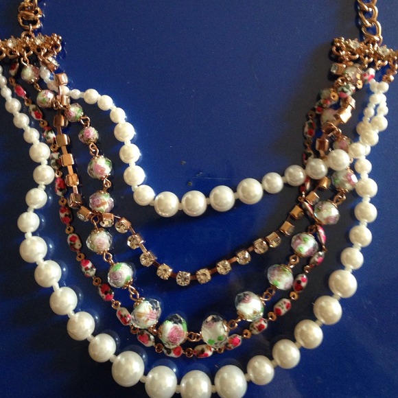 🎉REDUCED🎉 Betsey Johnson layered necklace