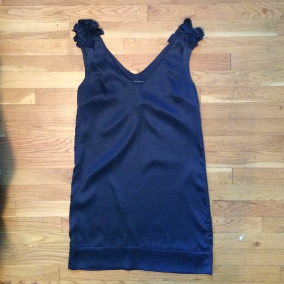 French Connection Dresses & Skirts - French Connection navy shift dress