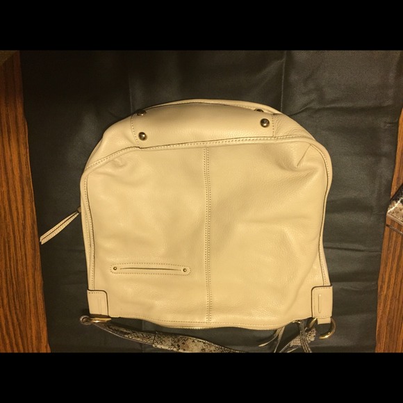 B Mackowsky cream and Python bag - Picture 4 of 4