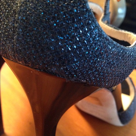 Jimmy Choo "Lang" Sandal in INK 39.5 - Picture 2 of 4