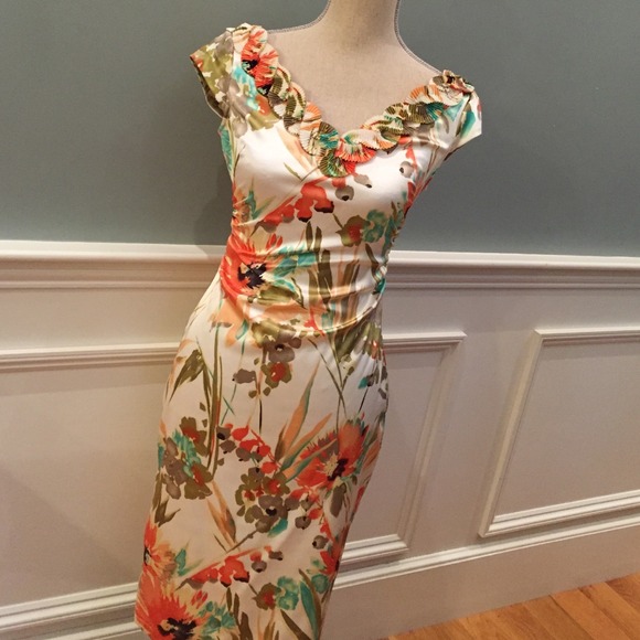 maggy london floral dress