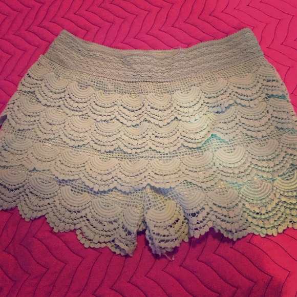 cute baby blue shorts😍