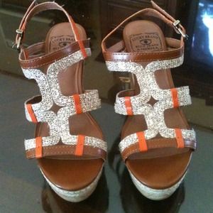 4" Lucky patterned cork wedges Burmuda Sand combo