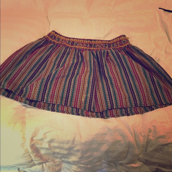 Medium size mini skirt - Picture 1 of 2