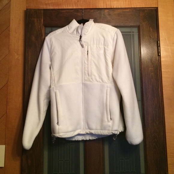 White north face fleece size medium
