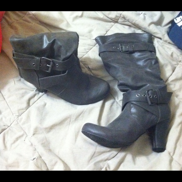 Boots - charcoal grey. Size 8