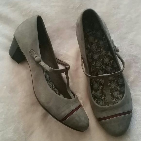 Camper grey heels
