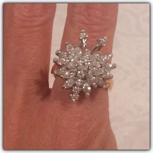 Gold Plated CZ Butterfly Ring⭐️⭐️⭐️