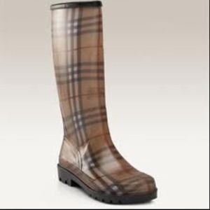 Authentic burberry rain boots