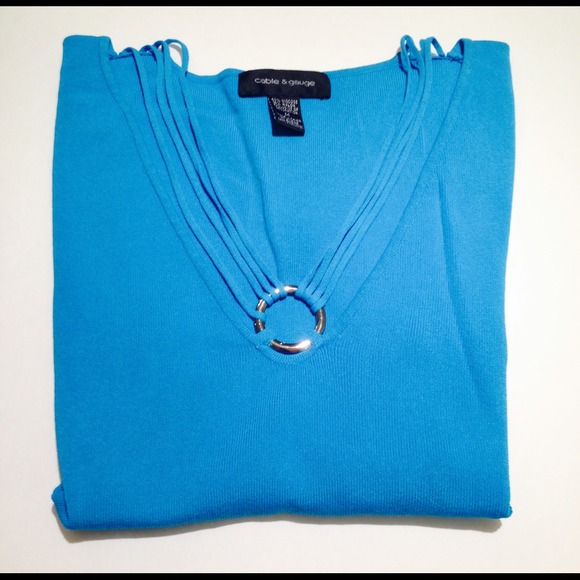 Turquoise Cable and Gauge short sleeve sweater