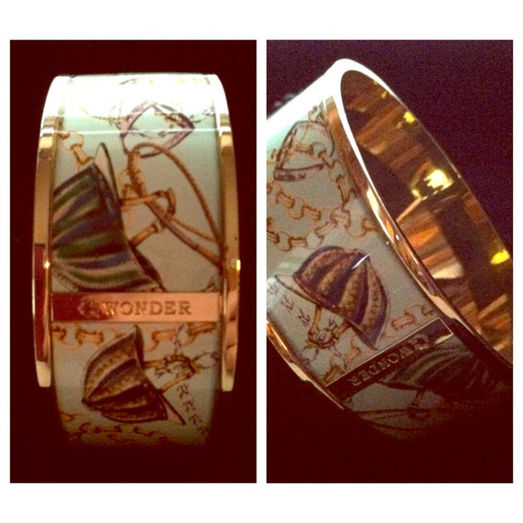 Reduced. HP! 12/14 Cwonder Equestrian Bracelet