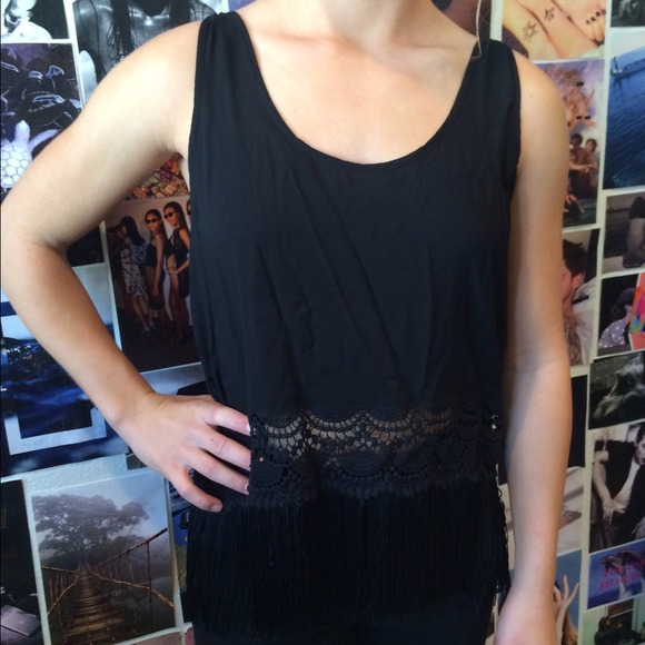 Fringe tank top with crochet detail