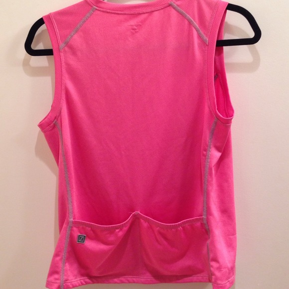 Shebeest bike jersey NWOT