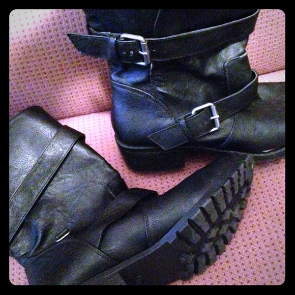 Black boots