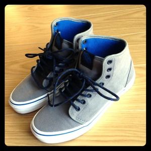 cute gray and blue vans !!!