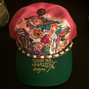 Ed hardy hat