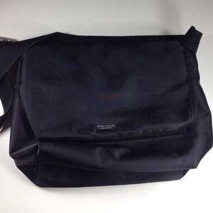 AUTHENTIC Kate Spade Medium Messenger Bag
