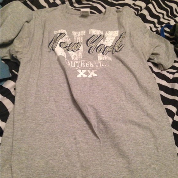 Men's shirt