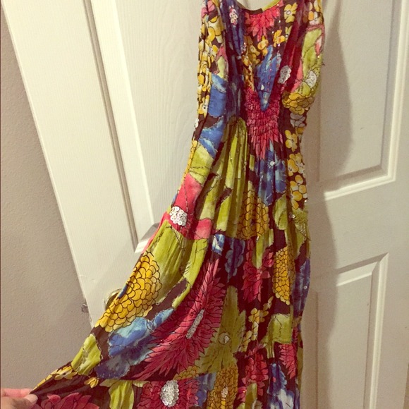 Beautiful long dress embroidered