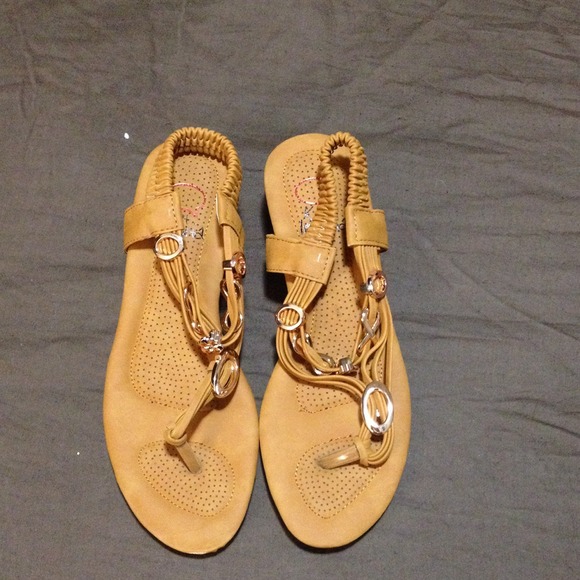 Mustard Wedges