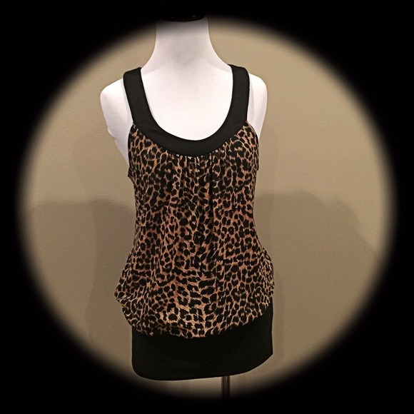 Tops - Sold in bundle