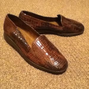 Aerosoles size 10 women's shoes