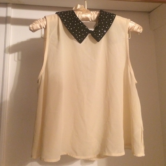 Rhinestone Collar Crop Top