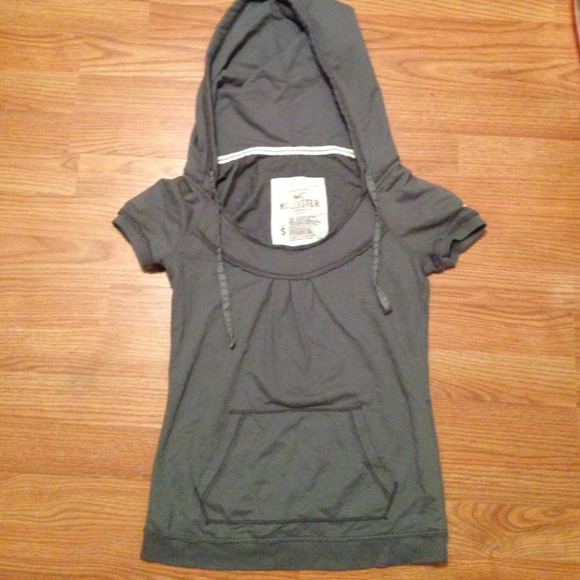 🚫 SOLD 🚫 Grey Hollister Hoodie