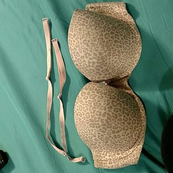 VICTORIA'S SECRET BRA!