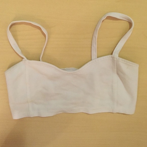 Brandy Melville Chiyo Top