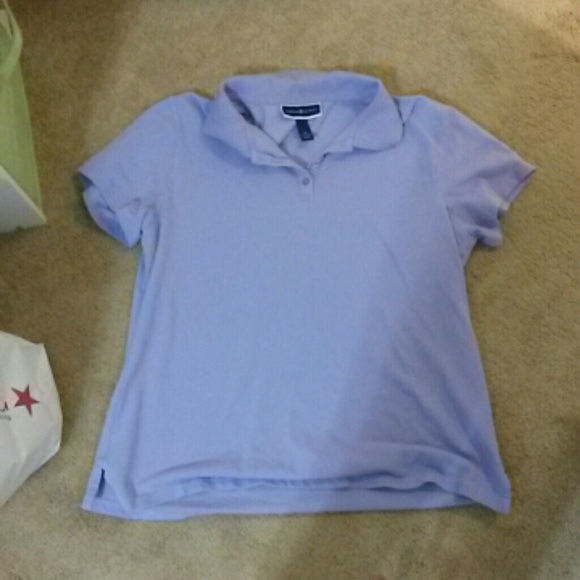 Purple collar shirt.