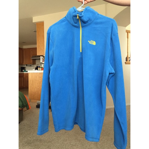 north face Sweater
