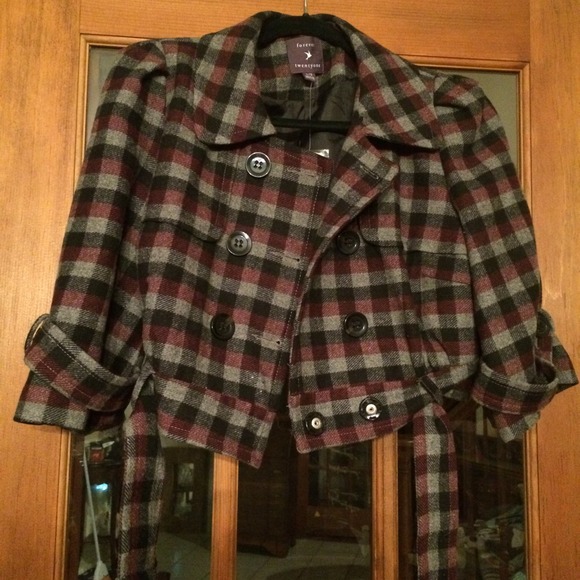 Forever 21 Jackets & Blazers - Checkered crop jacket