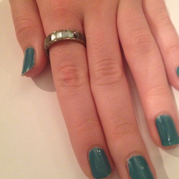 Metallic silver multicolored ring - Picture 1 of 3