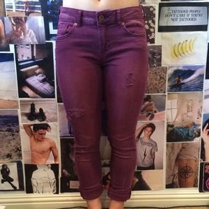 High waisted rasberry wash jeans