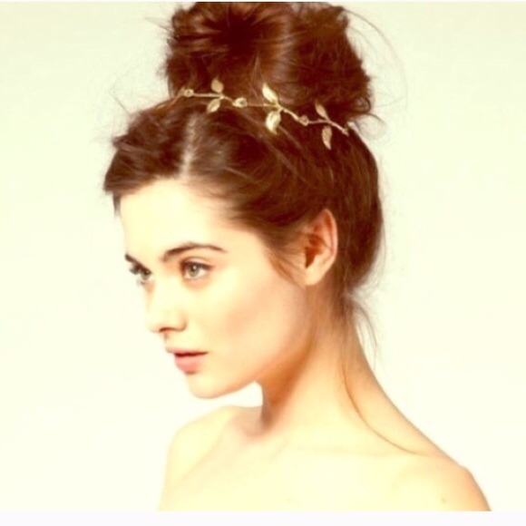 Accessories - 🎉️HOST PICK🎉 Golden boho leaf elastic headband