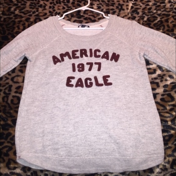 American Eagle Sweatshirt