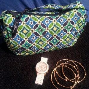 *Authentic* VERA BRADLEY "Daisy, Daisy" Small Tote