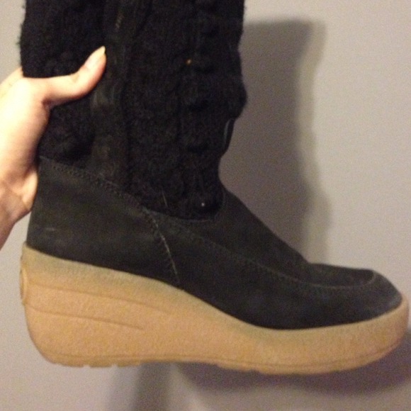 93% off Juicy Couture Boots - Juicy Couture warm wedge