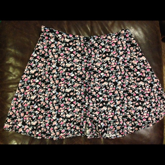 H&M Floral Button Front Circle Skirt