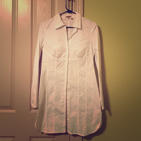 Nice white dress shirt