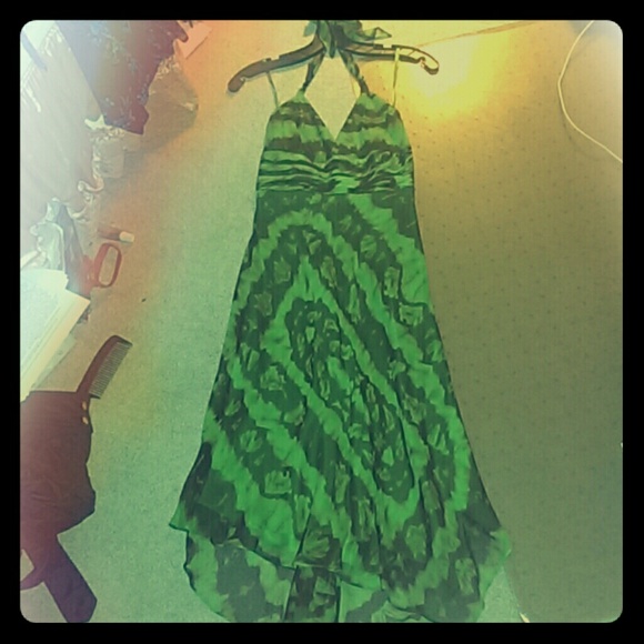 BCBGMaxAzria 100% Silk XS midi halter dress