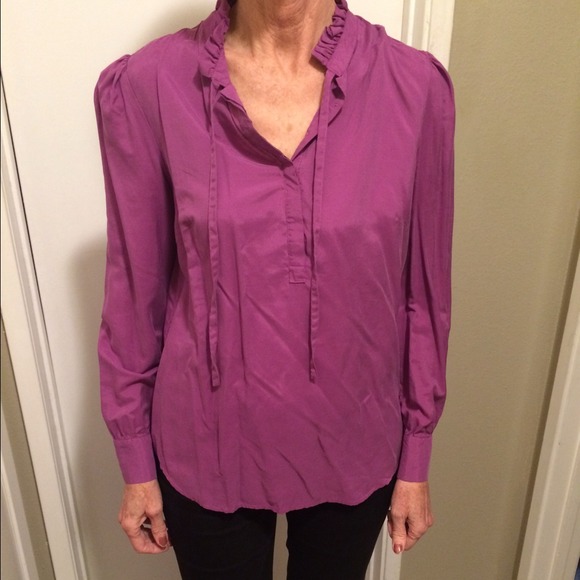 Purple top - Picture 2 of 2