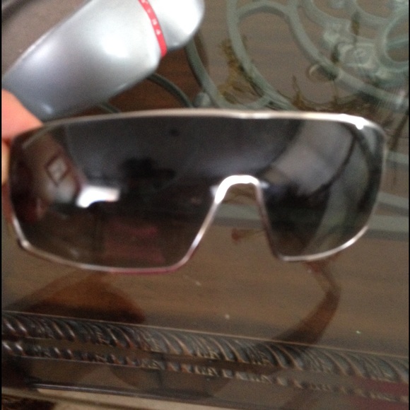 Authentic prada shields 🔥 - Picture 2 of 2