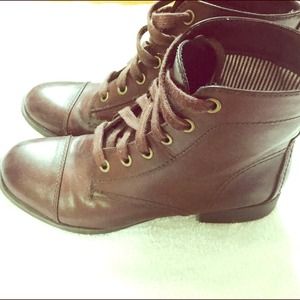 pacsun brown/maroon womens boots