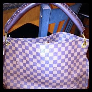 Women's handbag -new