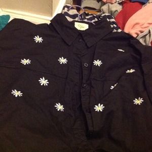 Daisy black long sleeve shirt